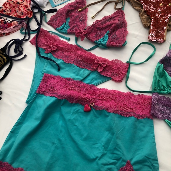 Beach bunny collection for sale upon request - Picture 12 of 17